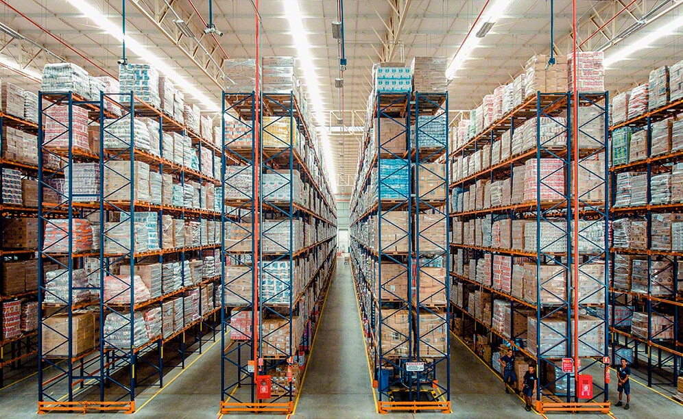 Armazém Mateus runs a colossal logistics centre in Brazil Armazém Mateus runs a colossal logistics centre in Brazil