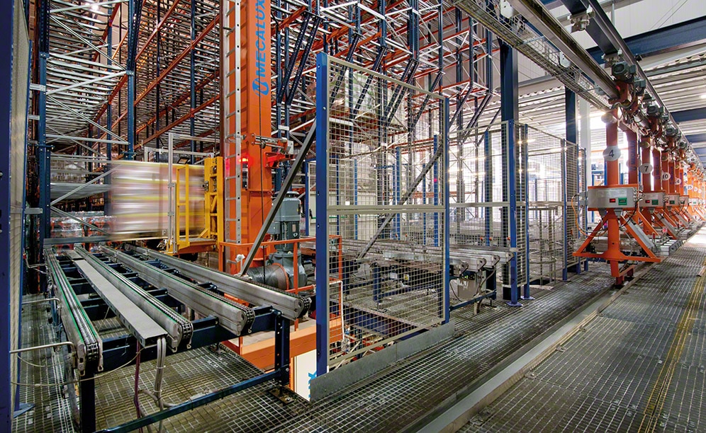 A large warehouse to hold the juices of Sokpol in Poland A large warehouse to hold the juices of Sokpol in Poland