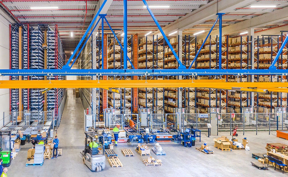 Industrias Yuk: centralised logistics, five installations in one with thousands of SKUs Industrias Yuk: centralised logistics, five installations in one with thousands of SKUs