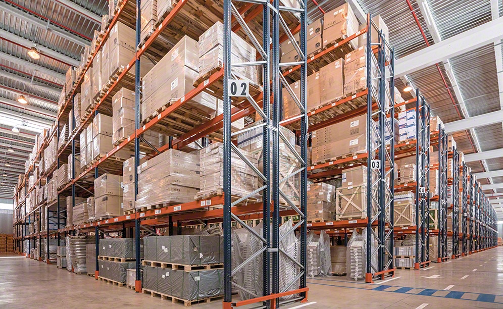 The warehouse of Leroy Merlin with DIY and gardening products