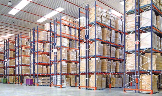 Conventional pallet racking