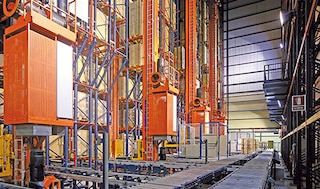 Stacker cranes for pallets Stacker cranes for pallets