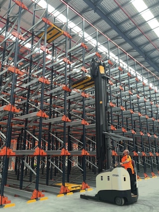 The Reece warehouse in Australia gets the Pallet Shuttle system and cantilever racks by Mecalux The Reece warehouse in Australia gets the Pallet Shuttle system and cantilever racks by Mecalux