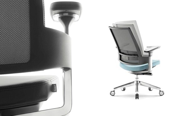 Forma 5: just-in-time furniture production Forma 5: just-in-time furniture production
