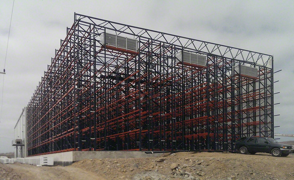 Clad-rack cold storage: the best growth option for a leading Mexican manufacturer of horticultural products Clad-rack cold storage: the best growth option for a leading Mexican manufacturer of horticultural products