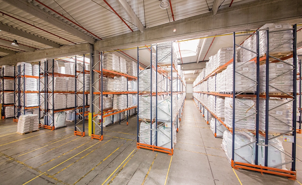 How do you organise goods in the warehouse based on turnover and volume? How do you organise goods in the warehouse based on turnover and volume?