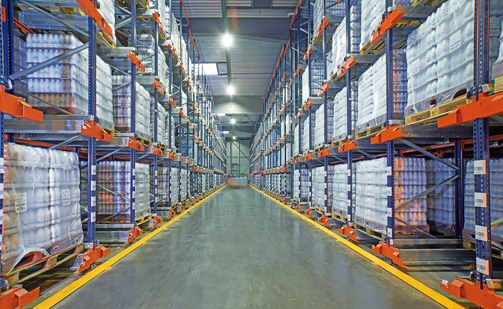 The dairy producer SLVA manages the handling and storage of more than 7,400 pallets with nine Pallet Shuttles in up to 20 m deep channels The dairy producer SLVA manages the handling and storage of more than 7,400 pallets with nine Pallet Shuttles in up to 20 m deep channels